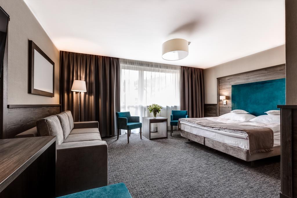 Hotel Konradowka Wellness & Spa - 300 Metrow Do Centrum คาร์ปัตซ์ ห้อง รูปภาพ